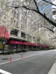 皆櫻守になる　帽子おじさん（紳士）